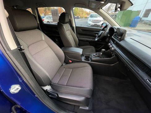 Certified 2025 Honda CR-V LX image 32