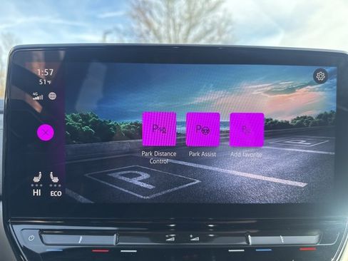 Used 2024 Volkswagen ID.4 S image 25