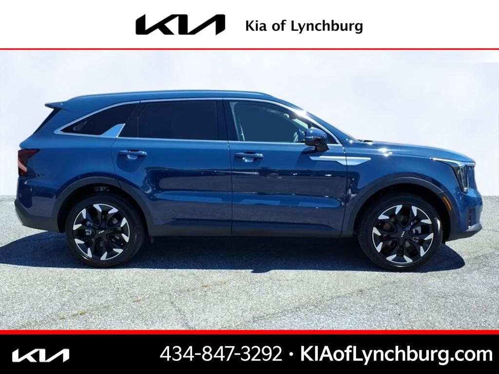 Used 2026 Kia Sorento EX AWD/4WD image 3