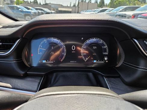 Used 2023 Jeep Grand Cherokee Limited w/ Luxury Tech Group II AWD/4WD image 28