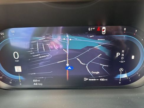 Certified 2025 Volvo XC60 B5 Plus AWD/4WD image 19