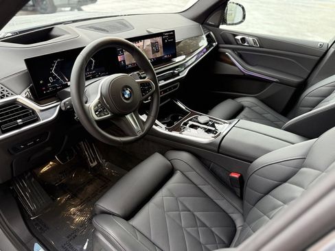 Used 2026 BMW X5 xDrive40i w/ M Sport Package image 10