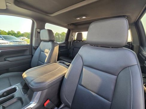 Used 2024 GMC Sierra 1500 SLT w/ SLT Premium Plus Package image 25