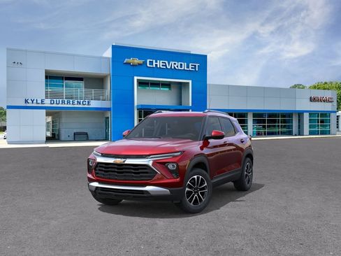 New 2026 Chevrolet TrailBlazer LT w/ Convenience Package FWD image 8