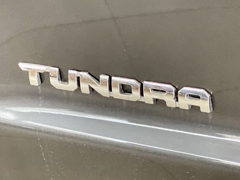 Used 2018 Toyota Tundra SR5 w/ TRD Off Road Package AWD/4WD image 12