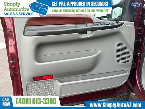 Used 2006 Ford F250 Lariat image 18