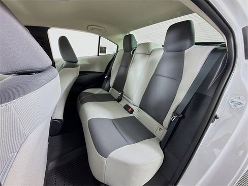 Certified 2025 Toyota Corolla LE image 8