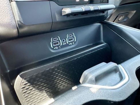 Used 2022 RAM 1500 Big Horn AWD/4WD image 15