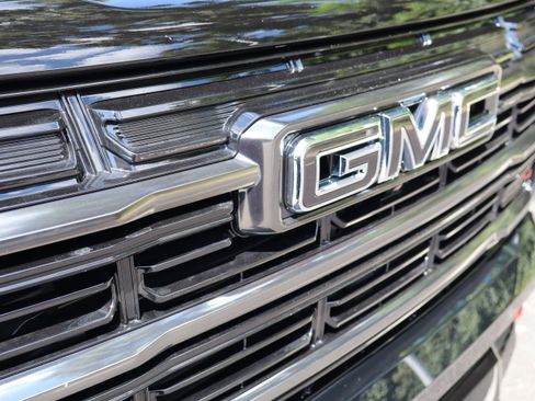Used 2026 GMC Terrain AT4 w/ Convenience Package III AWD/4WD image 14