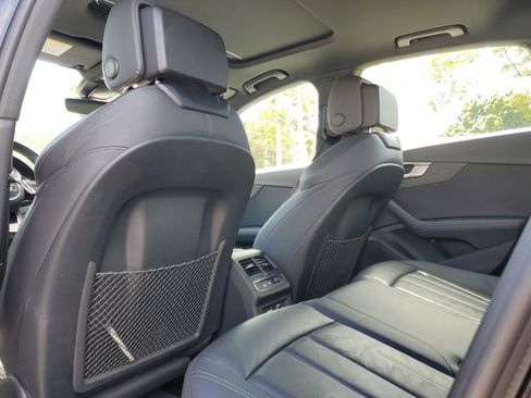 Used 2022 Audi A4 2.0T Premium Plus image 10