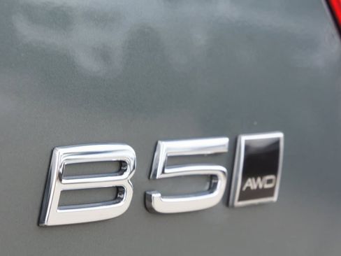 New 2026 Volvo XC40 B5 Plus w/ Protection Package Premier image 8