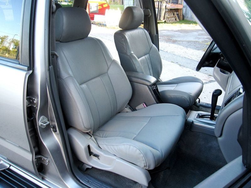 Used 2002 Toyota 4Runner SR5 RWD image 23