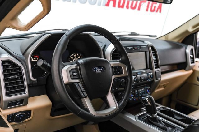 Used 2017 Ford F150 Lariat w/ Equipment Group 502A Luxury AWD/4WD image 12