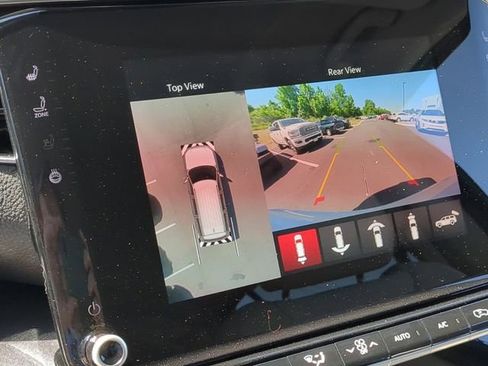 New 2024 Jeep Wagoneer L 4WD w/ Convenience Group I image 28