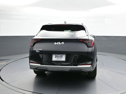 New 2026 Kia Sportage SX FWD image 7
