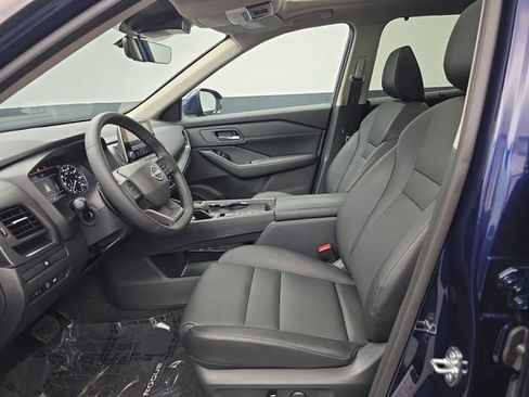 Used 2026 Nissan Rogue SV w/ SV Premium Package image 22