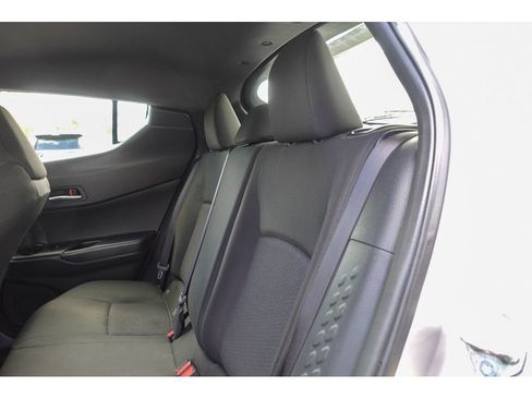 Certified 2019 Toyota C-HR XLE FWD image 22
