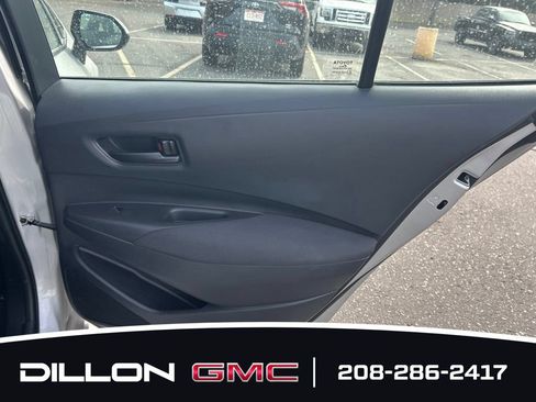 Used 2025 Toyota Corolla LE FWD image 19