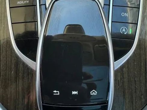 Used 2015 Mercedes-Benz C 300 4MATIC Sedan image 37