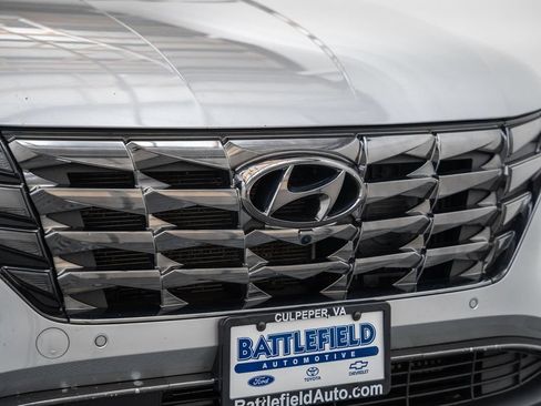 Used 2022 Hyundai Tucson Limited AWD/4WD image 13