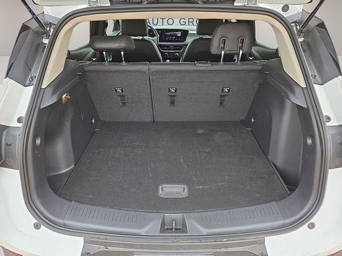 Used 2025 Buick Encore GX Preferred image 13