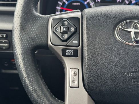 Used 2018 Toyota 4Runner Limited image 32