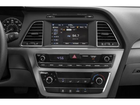 Used 2015 Hyundai Sonata SE FWD image 13