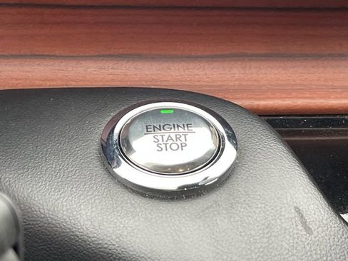 Used 2024 Lincoln Aviator Reserve image 21