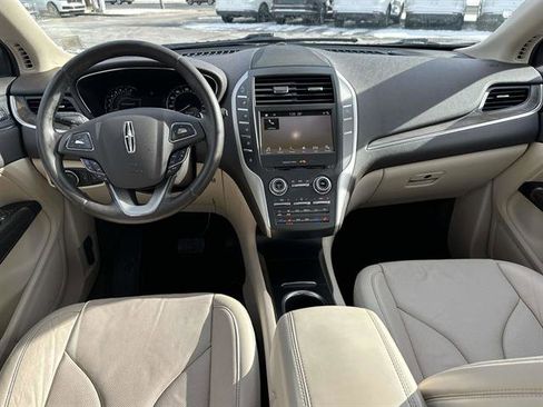 Used 2017 Lincoln MKC Reserve w/ Lincoln MKC Climate Package image 12