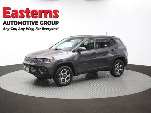 Used 2022 Jeep Compass Trailhawk w/ Trailhawk Convenience Group AWD/4WD image 58