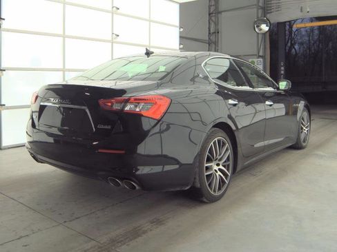 Used 2019 Maserati Ghibli S Q4 image 3