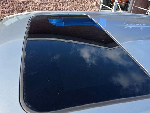 Used 2017 Toyota Tacoma TRD Off-Road image 13