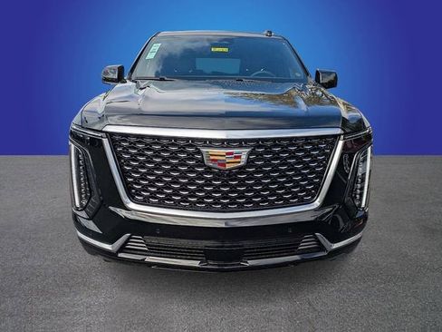 New 2026 Cadillac Escalade Luxury w/ Touring Package AWD/4WD image 8