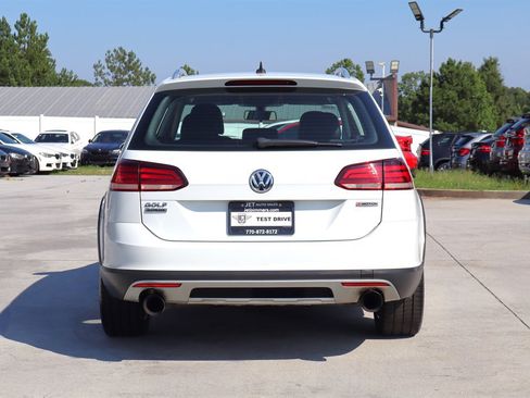 Used 2019 Volkswagen Golf Alltrack AWD/4WD image 6