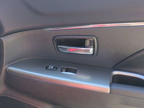 Used 2025 Mitsubishi Outlander Sport SE AWD/4WD image 33
