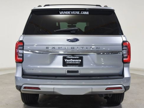 Used 2024 Ford Expedition Limited AWD/4WD image 6