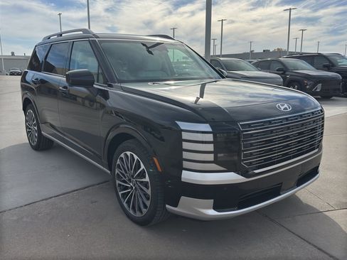 New 2026 Hyundai Palisade Calligraphy AWD/4WD image 2