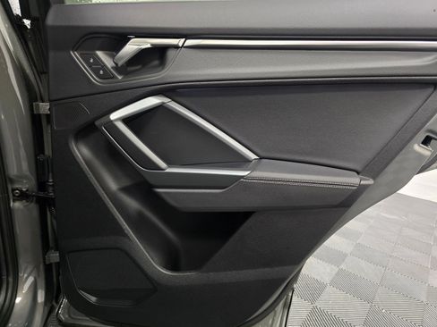 Certified 2025 Audi Q3 2.0T Premium w/ Convenience Package image 25