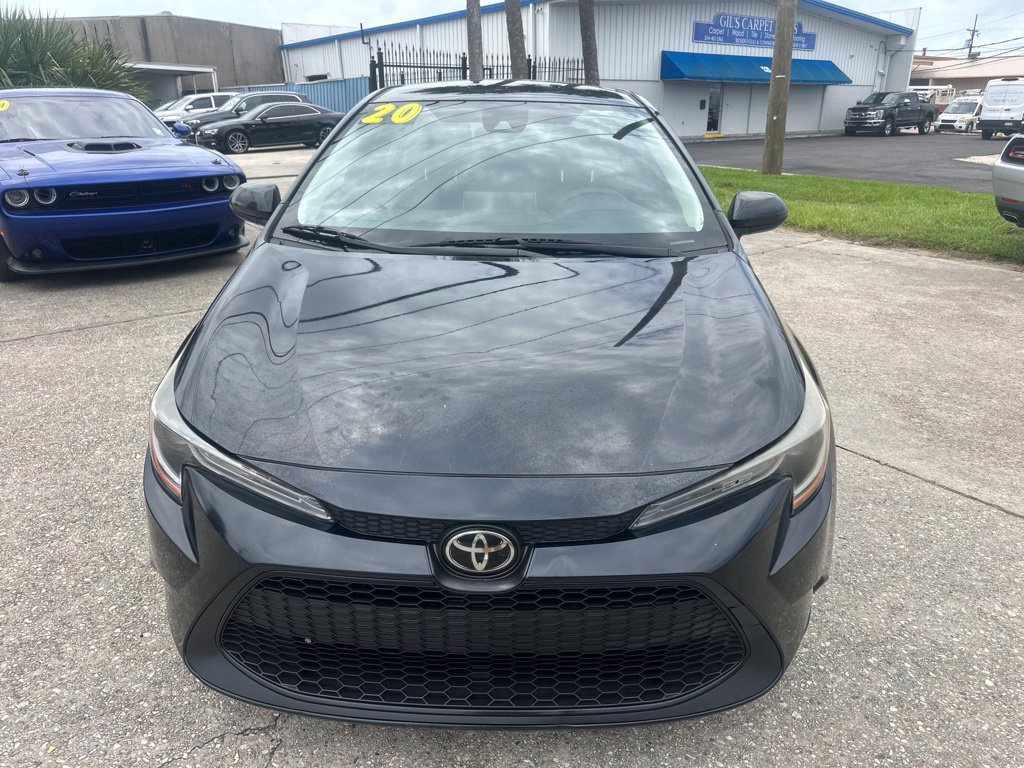 Used 2020 Toyota Corolla LE FWD image 2