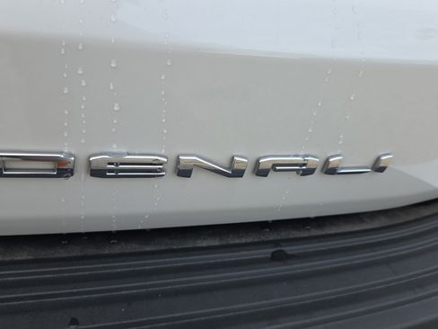 Certified 2023 GMC Yukon Denali Ultimate AWD/4WD image 32