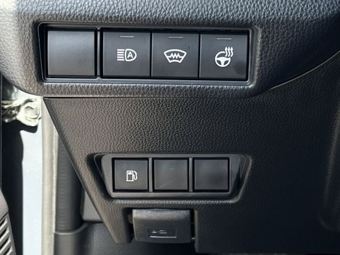 Used 2024 Toyota Prius XLE AWD/4WD image 20
