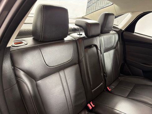 Used 2014 Ford Focus Titanium FWD image 20