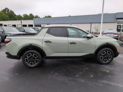 Used 2022 Hyundai Santa Cruz SEL FWD image 8