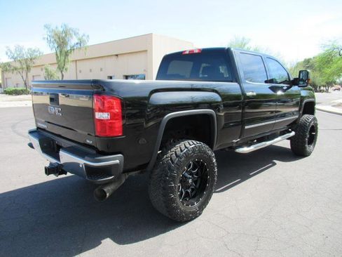 Used 2016 GMC Sierra 2500 SLT image 4