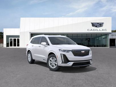 New 2025 Cadillac XT6 Luxury