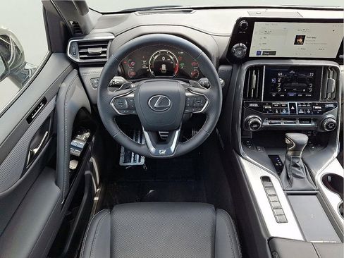 Used 2024 Lexus LX 600 F Sport AWD/4WD image 26