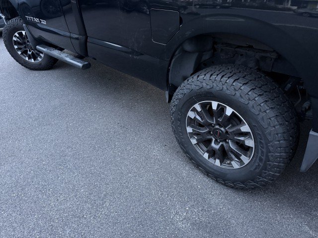 Used 2017 Nissan Titan SV AWD/4WD image 24