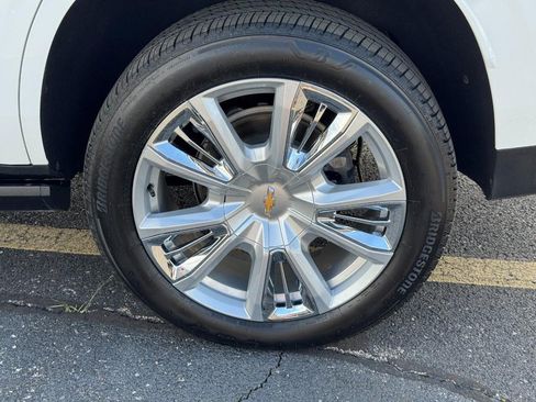 Certified 2024 Chevrolet Tahoe High Country w/ Premium Package 2 AWD/4WD image 7