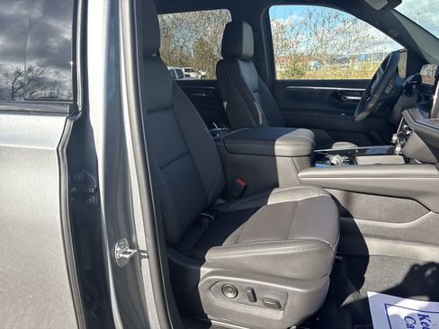 New 2026 Chevrolet Equinox RS w/ Convenience Package III image 28