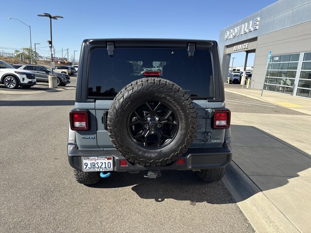 Used 2024 Jeep Wrangler Unlimited AWD/4WD image 4